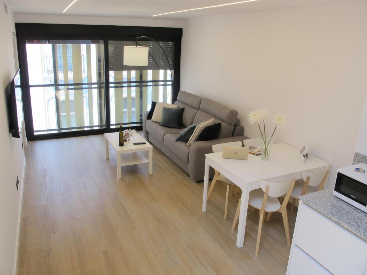 Apartamentos Romero Аликанте Экстерьер фото