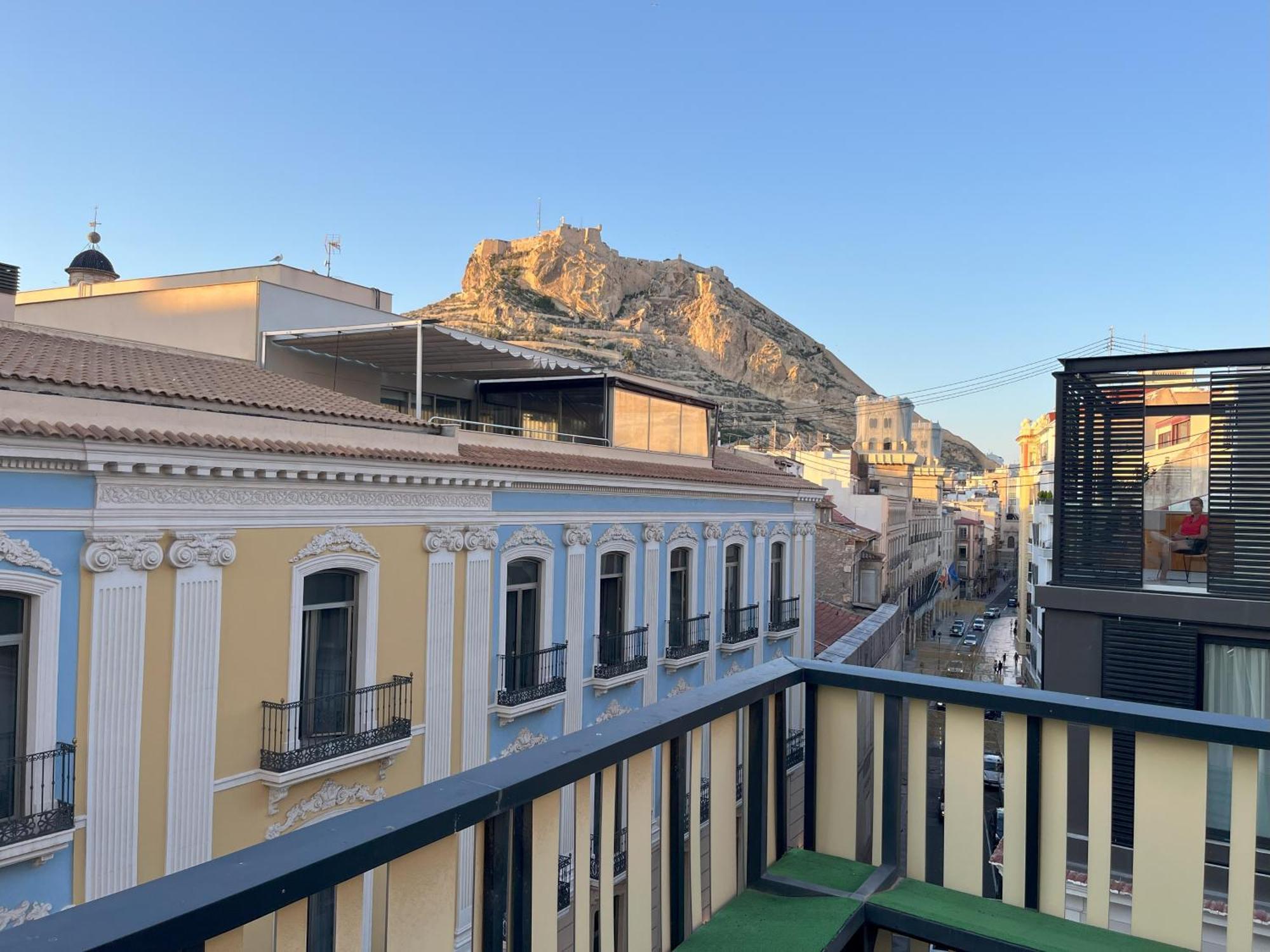 Apartamentos Romero Аликанте Экстерьер фото