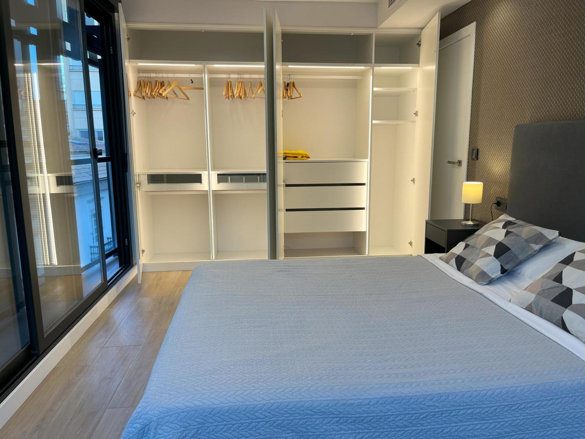 Apartamentos Romero Аликанте Экстерьер фото